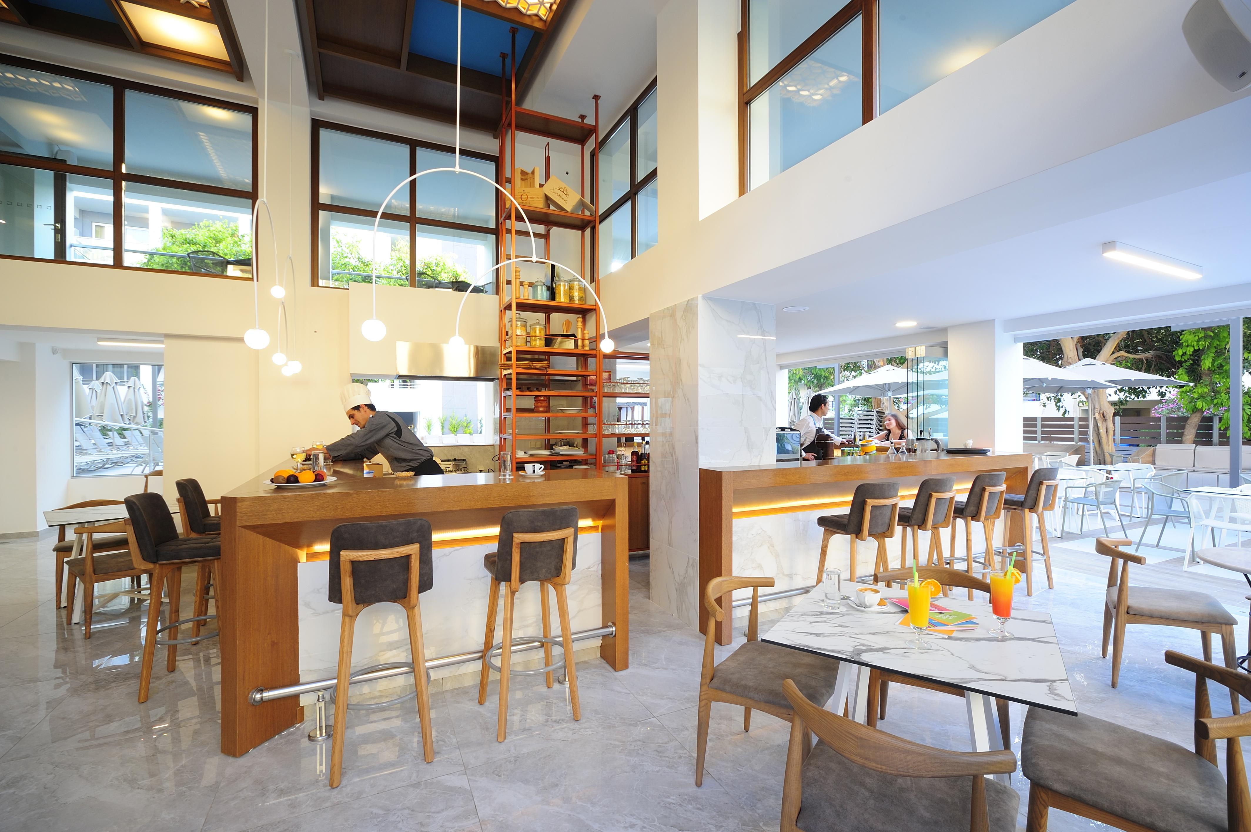 Atrium Ambiance Hotel (Adults Only) Rethymno  Bagian luar foto